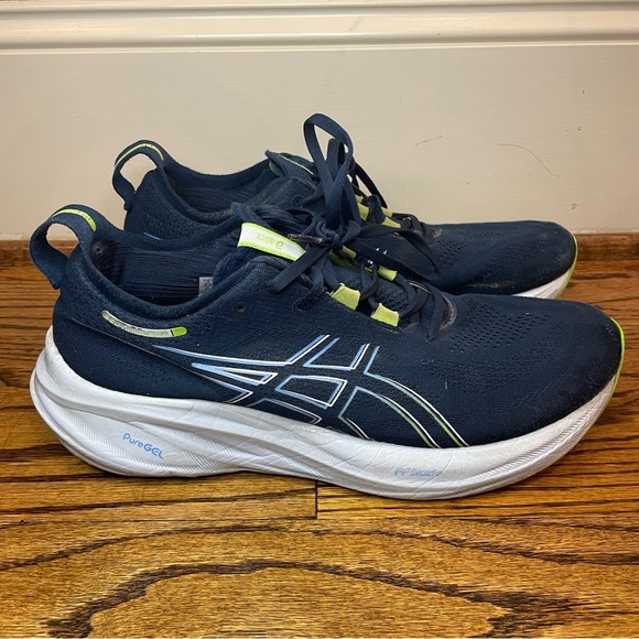 ASICS Gel-Nimbus 26 main image 4